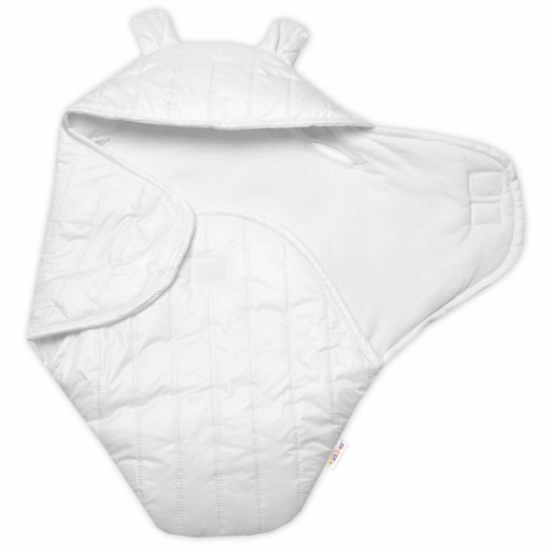 Prešívaný zavinovací fusák do autosedačky s kapucňou Ouško Baby Nellys, biely